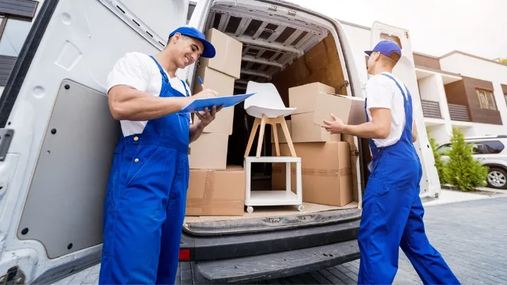 Delivery vehicle being packed